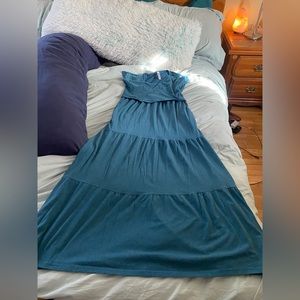 Latched Mama Tiered Maxi